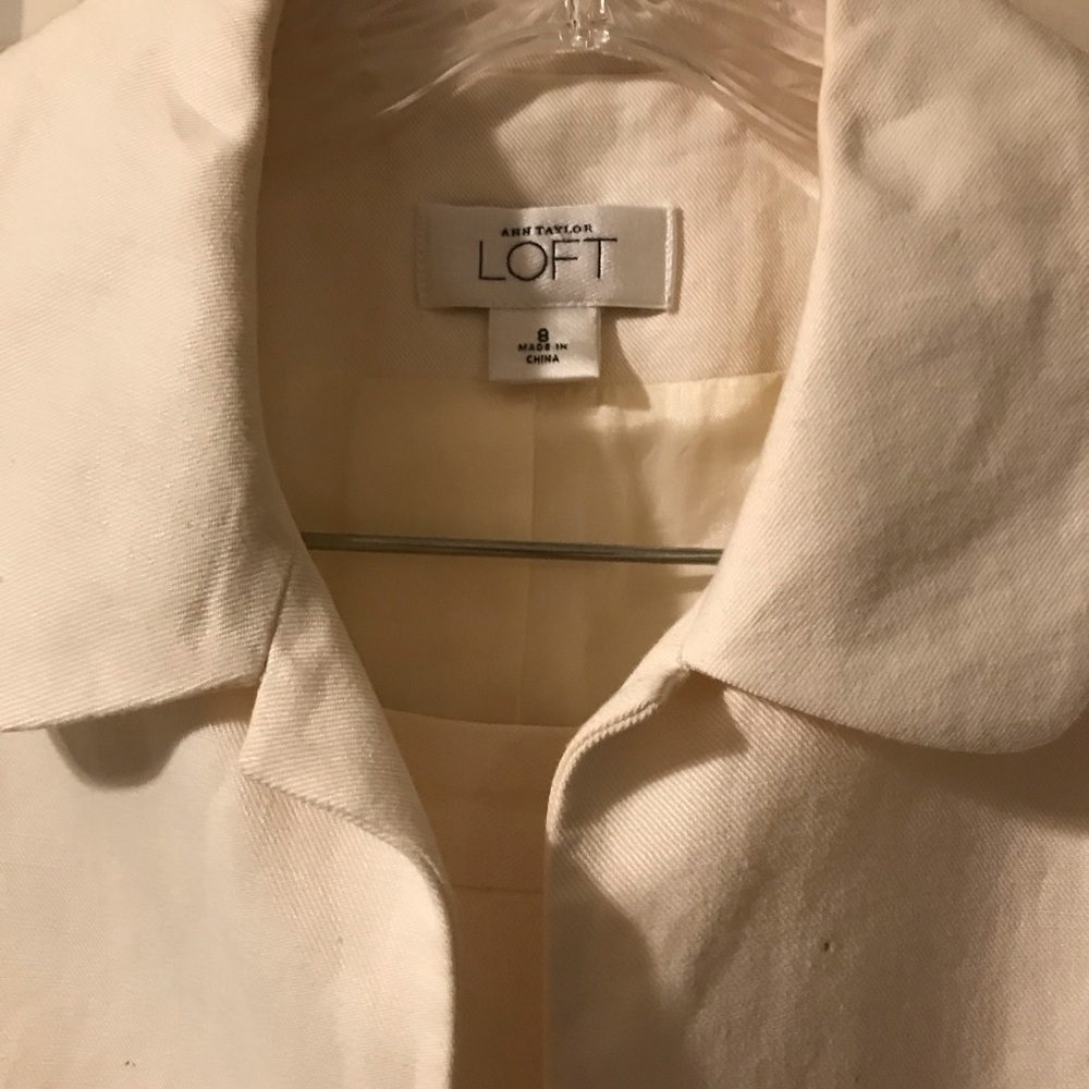 Ann Taylor two piece, lined, winter white suit.